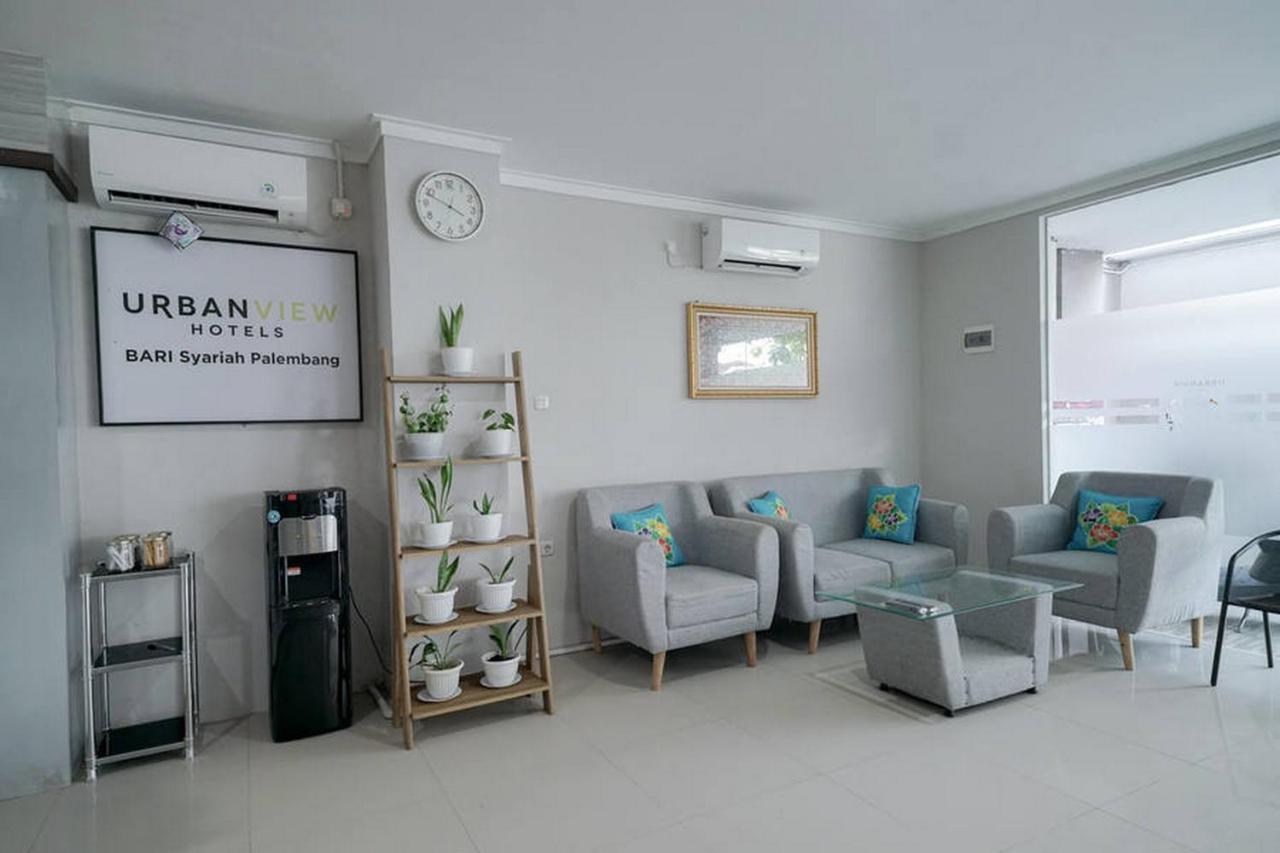 Urbanview Hotel Bari Syariah Palembang By Reddoorz מראה חיצוני תמונה